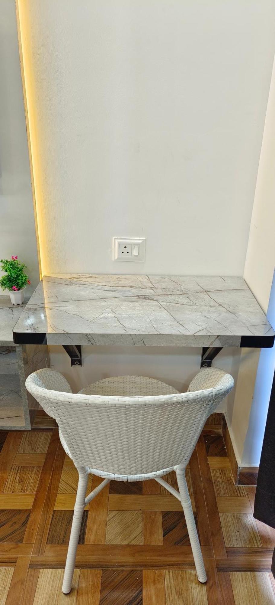 Aarohi Studio Hotels Ghaziabad Exterior photo